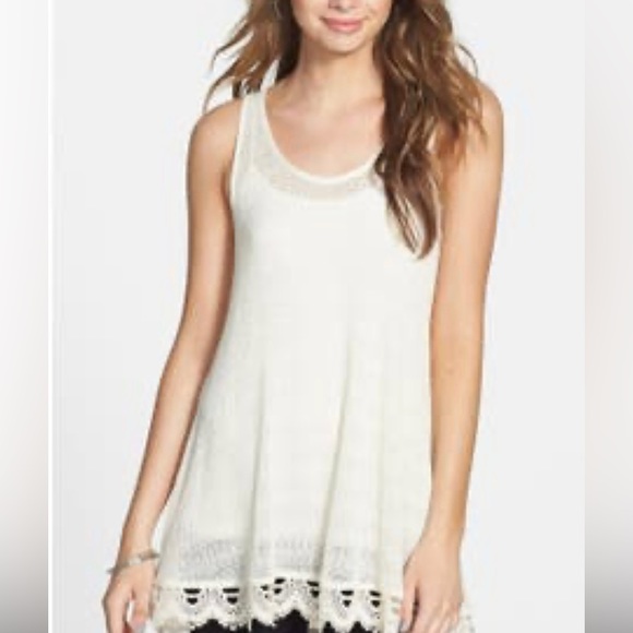 Women’s Chloe K Crochet Trim Tunic Extra Long Cream Tank Top Size Medium - Picture 2 of 9